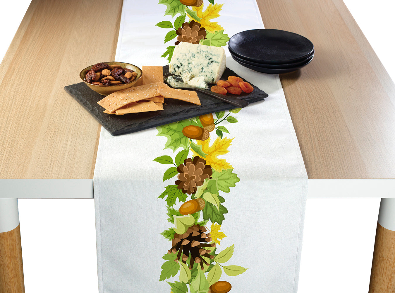 Pinecones Leaves Garland Runners – Tablecloth.com