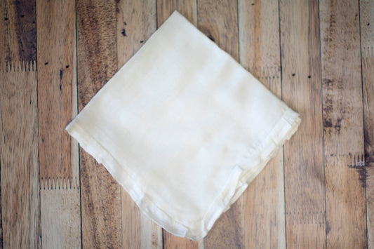 Duchess Ruffle Napkins 17 x 17 (4 pack)